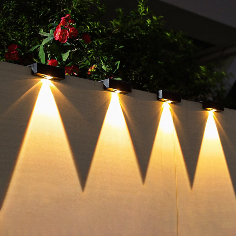 GlowTrek - Durable solar garden light